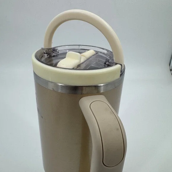 Stanley Quencher H2.0 FlowState Tumbler 40oz Champagne Rose Quartz 10-12552-111 - Picture 4 of 9